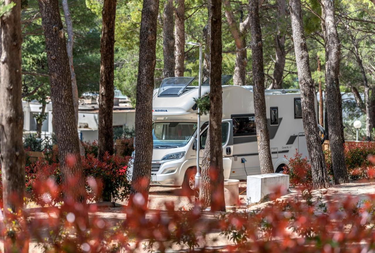 Riviera Mobile Home Макарска Экстерьер фото